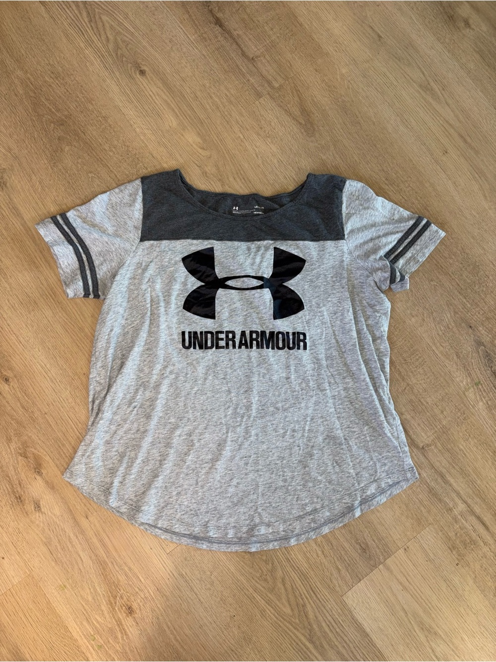 Under Armour Light Gray Logo Tee